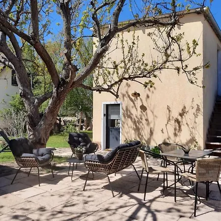 Le Clos Des Feugrais Appartement Saint-Aubin-lès-Elbeuf