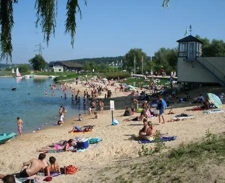 Le Clos Des Feugrais Apartament *